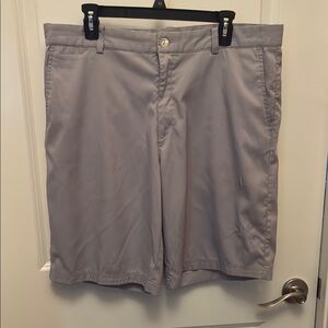 Men's Nike Golf Shorts Size 36